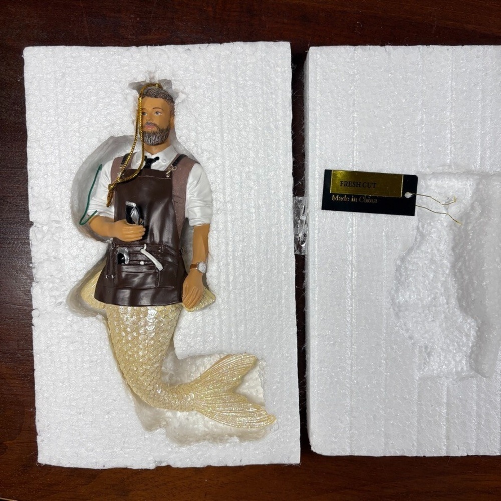December Diamonds Fresh Cut Merman Barber Christmas Ornament 2022 New in Box - Picture 2 of 6